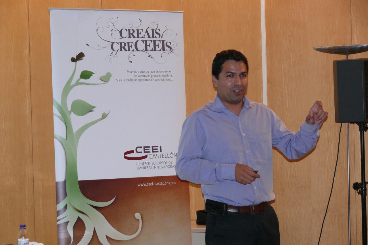Ponencia Carlos Truyenque, de Amauta Tecnology Service.