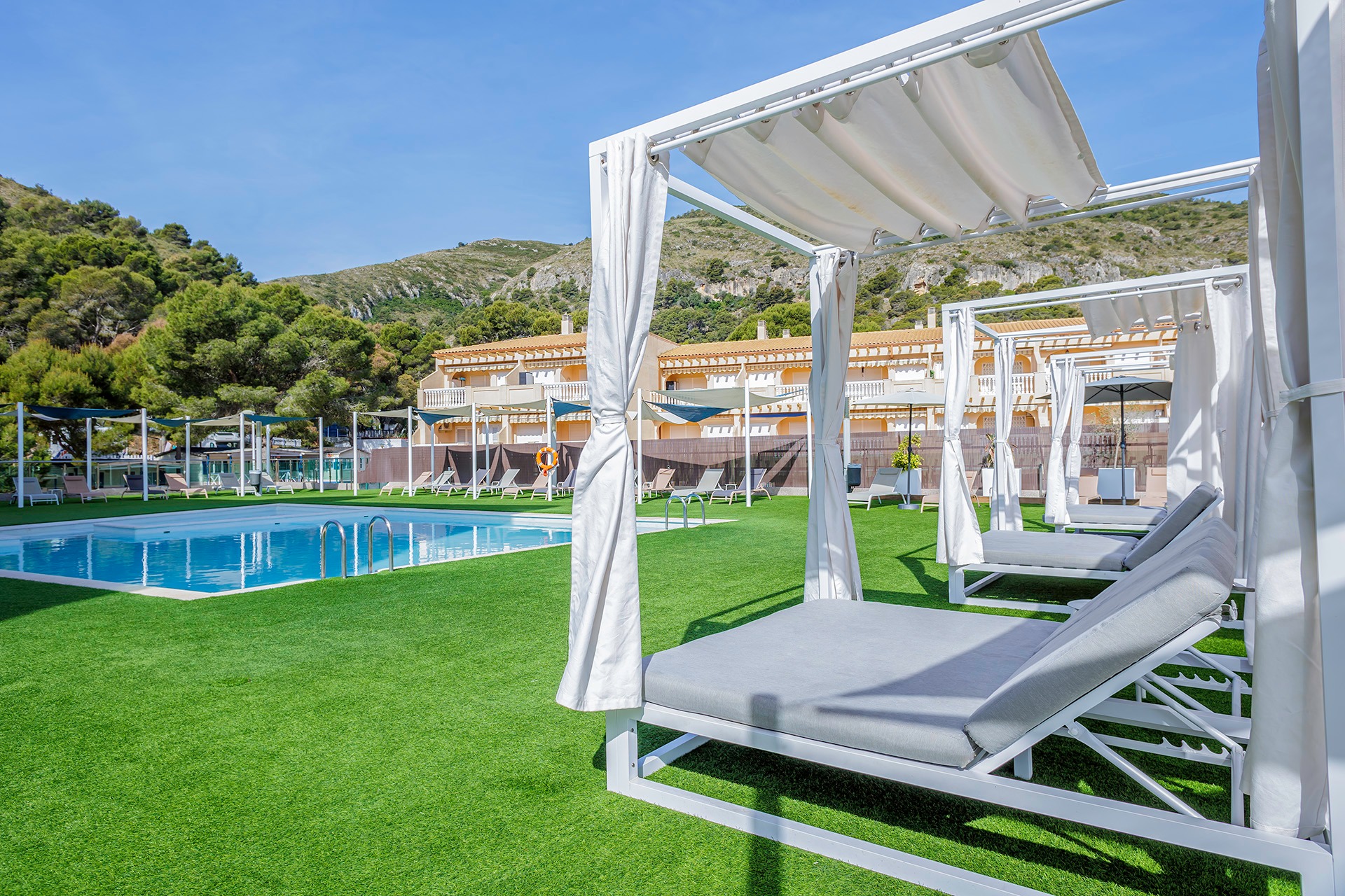 CULLERA HOLIDAY, S.L.