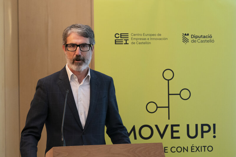 Justo Vell�n, en la presentaci�n de Move Up! 2026