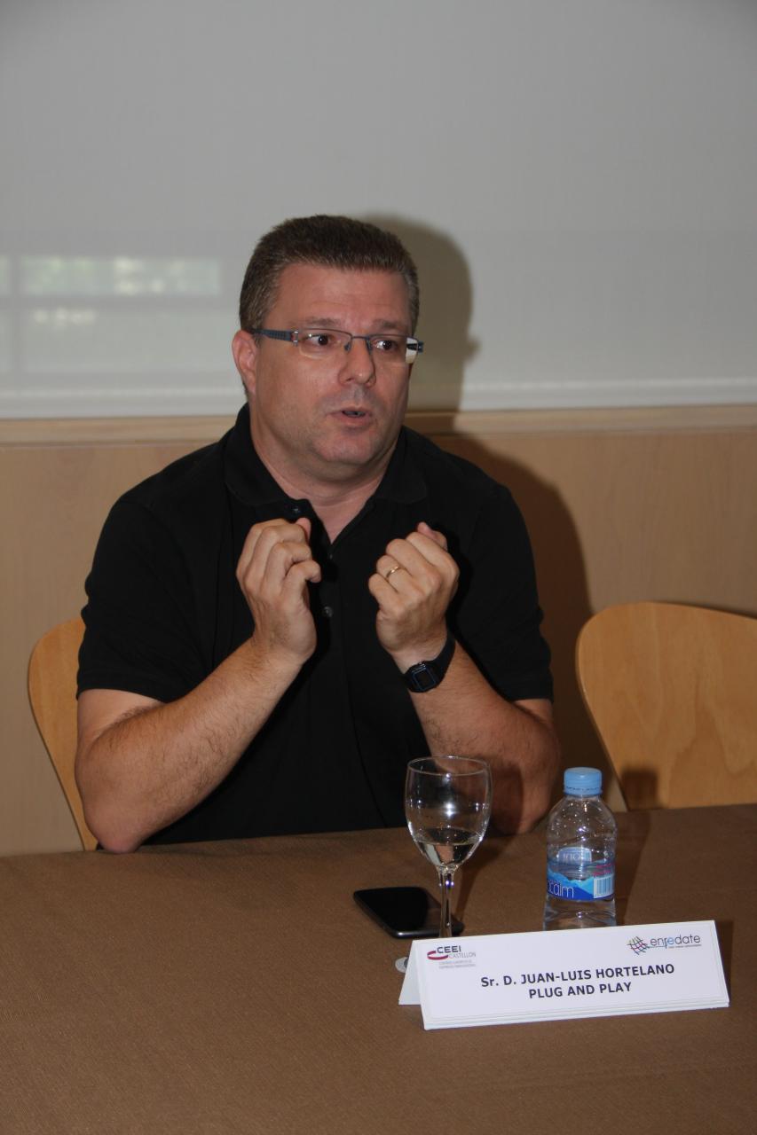 Enrédate Castellón 2012- Taller 6: "De la idea al éxito"