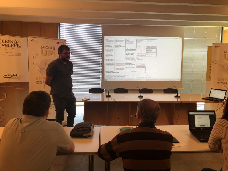 Presentaci�n y defensa en  final primera fase (5)[;;;][;;;]
